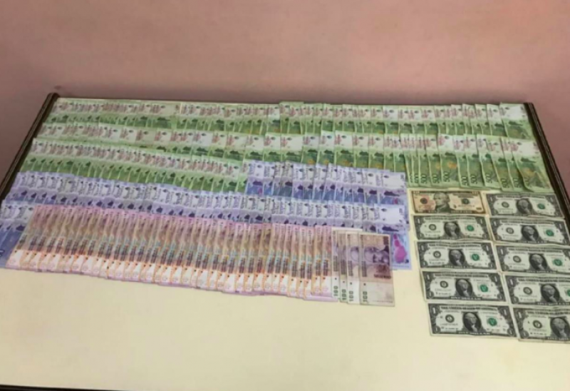 Dos aprehendidos y dinero secuestrado en allanamientos
